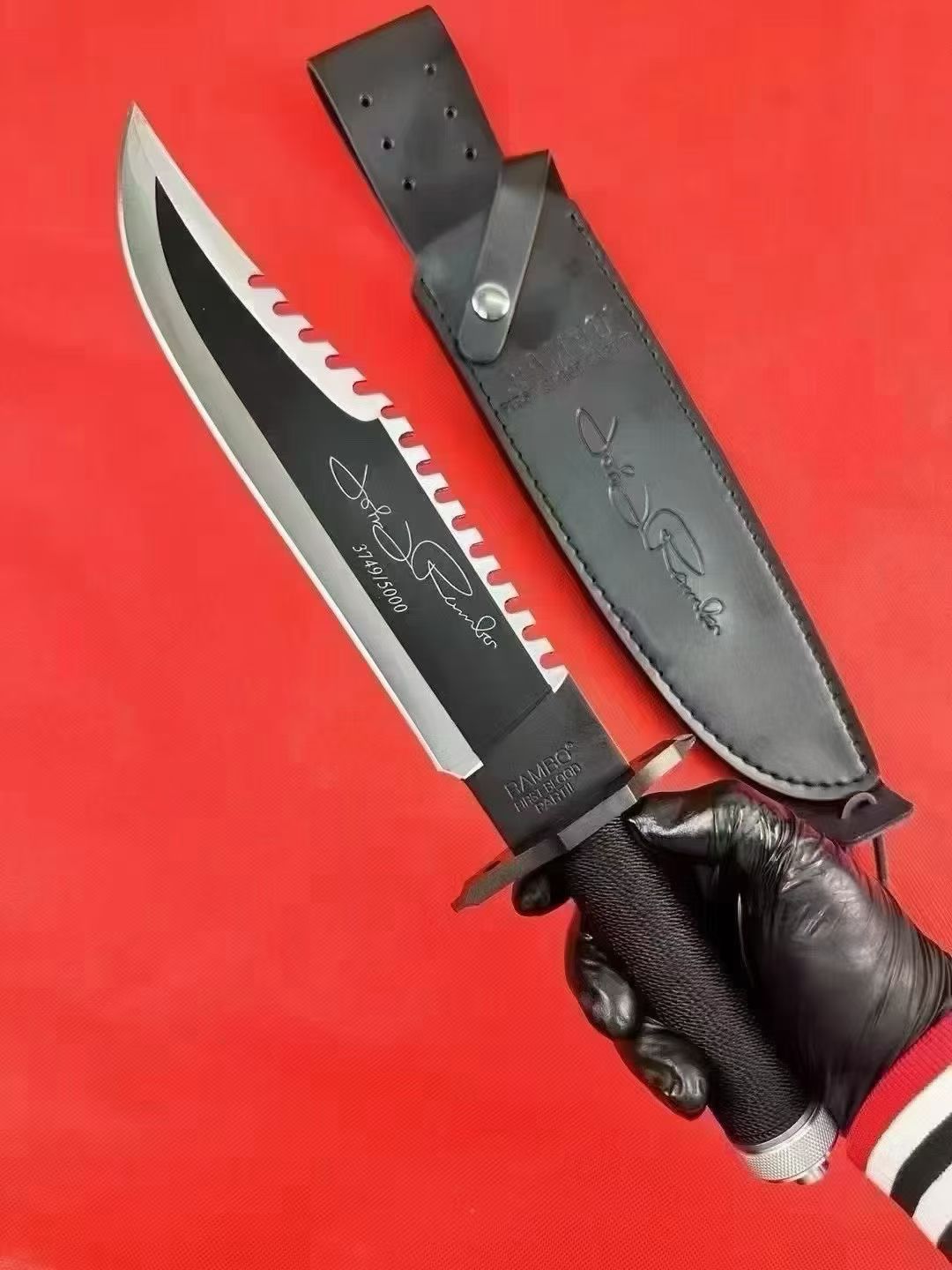 Medium-sized straight-edge knife Sylvester Stallone Autographed Edition (Rambo 2)